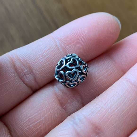 Retired Pandora Open Your Heart Openwork Charm Sterling Silver EUC - Picture 5 of 13
